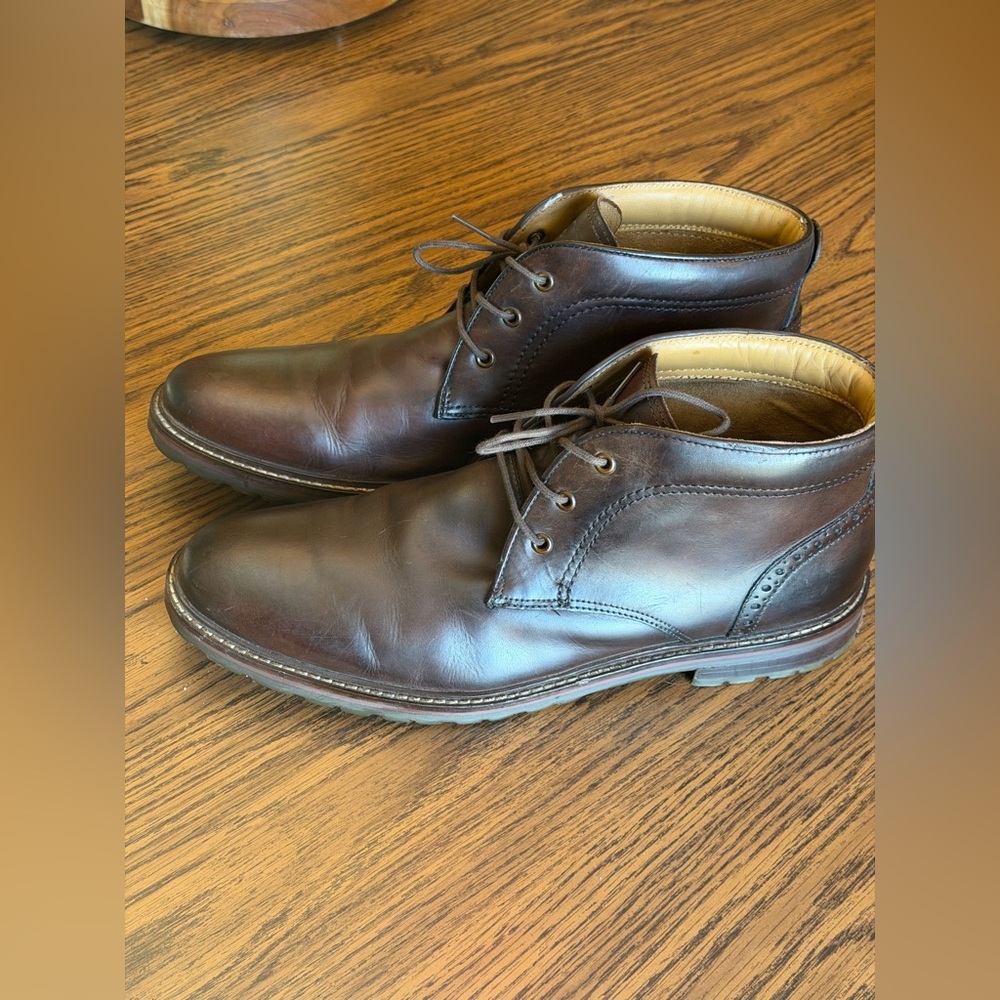 Florsheim Dark Brown Chukka Boots